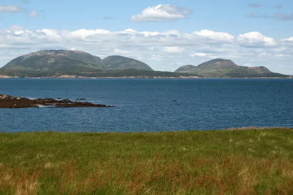 The rocky coast toward Mount Desert Island