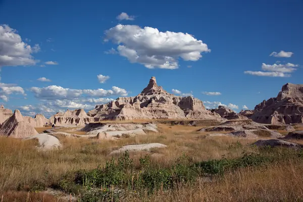 Banded peaks above the prairie