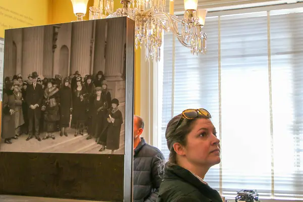 Suffrage leaders' portraits inside