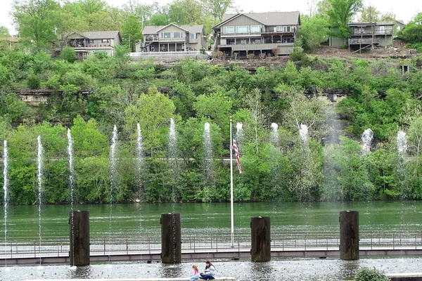 The fountains at Branson Landing