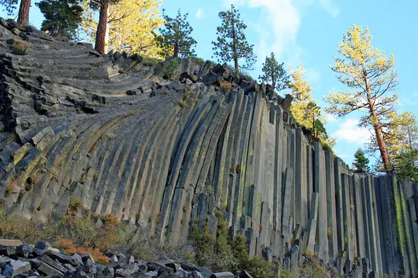 The Postpile in autumn