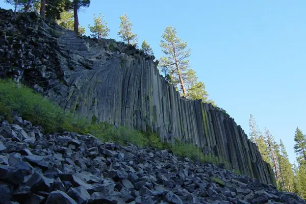 Columns above the talus pile