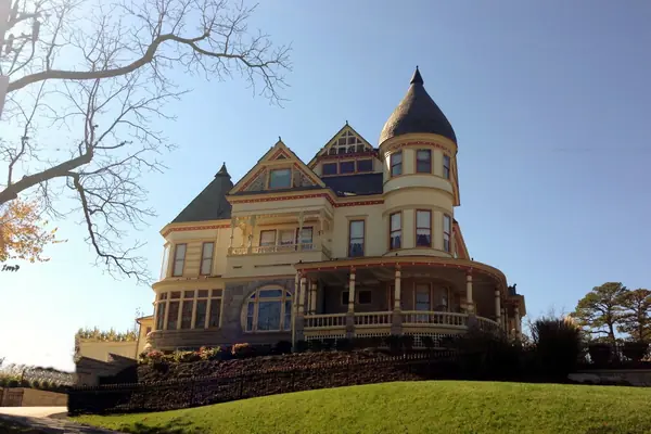 A grand Queen Anne mansion