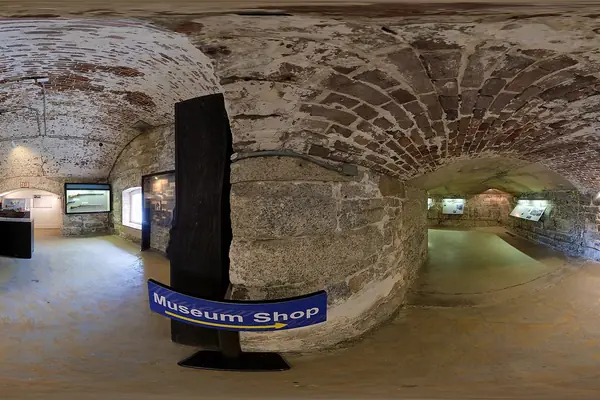 The vaulted Casemate Museum