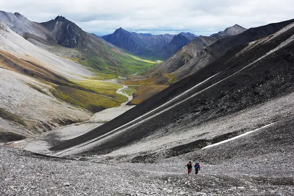 Backpacking the trail-less wilderness