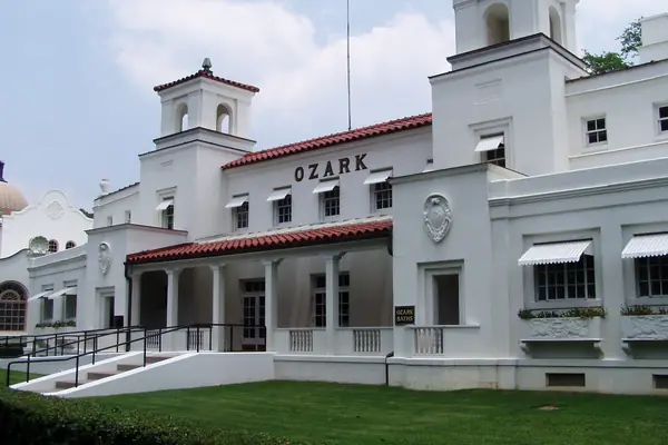 The Quapaw Bathhouse