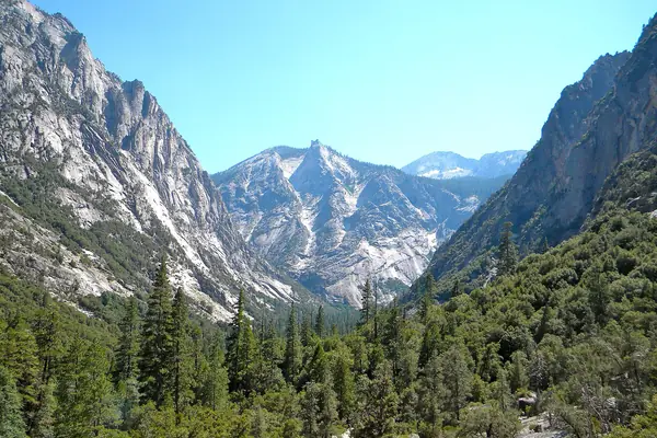 The depths of Kings Canyon