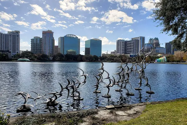 Lake Eola Park