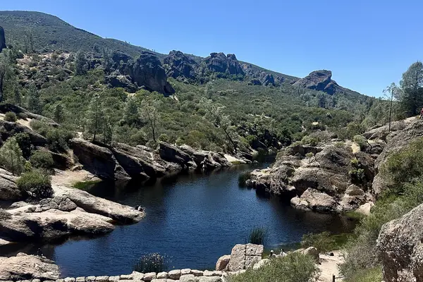 The creek through the rocks