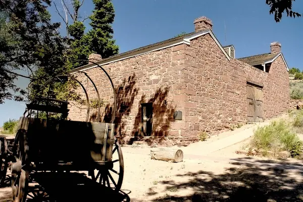 The fort and a pioneer wagon