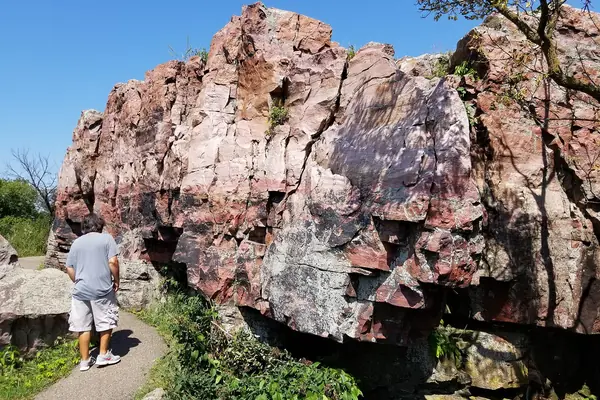 Sioux quartzite cliffs