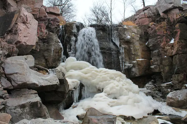 The falls in winter