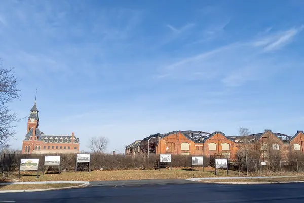 Workers' rowhouses in the planned town