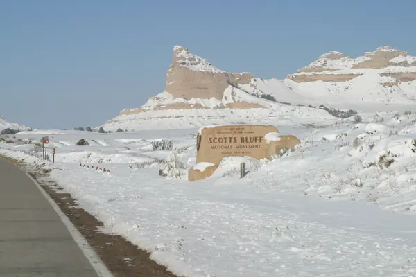 Scotts Bluff rises above the plains