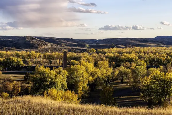 Autumn in the badlands near Medora