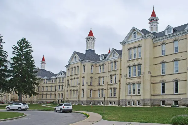 The Village at Grand Traverse Commons