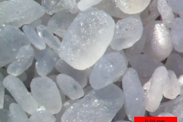 Pure white gypsum sand