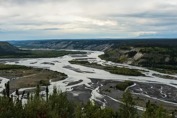 A braided glacial river