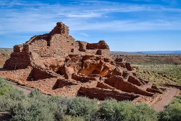 The red sandstone great house